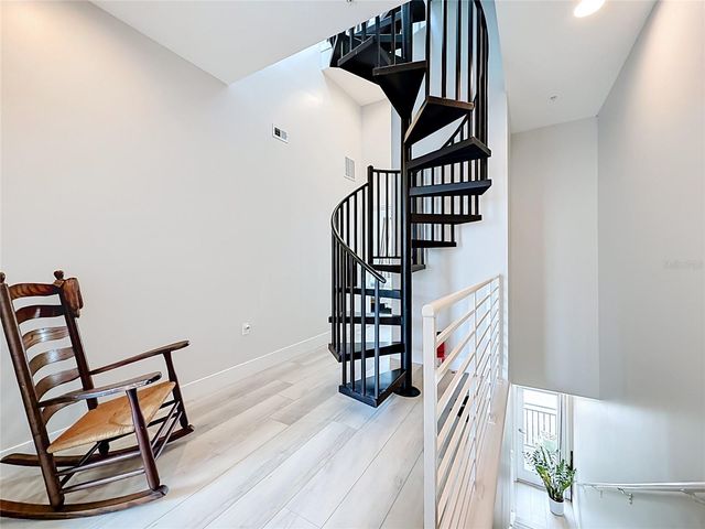465 E SOUTH STREET 6, Orlando, FL 32801