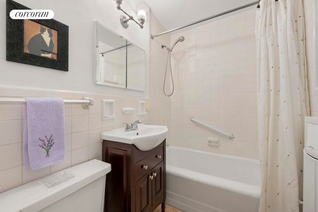 130 E 18th St Apt 1S, New York City, NY 10003