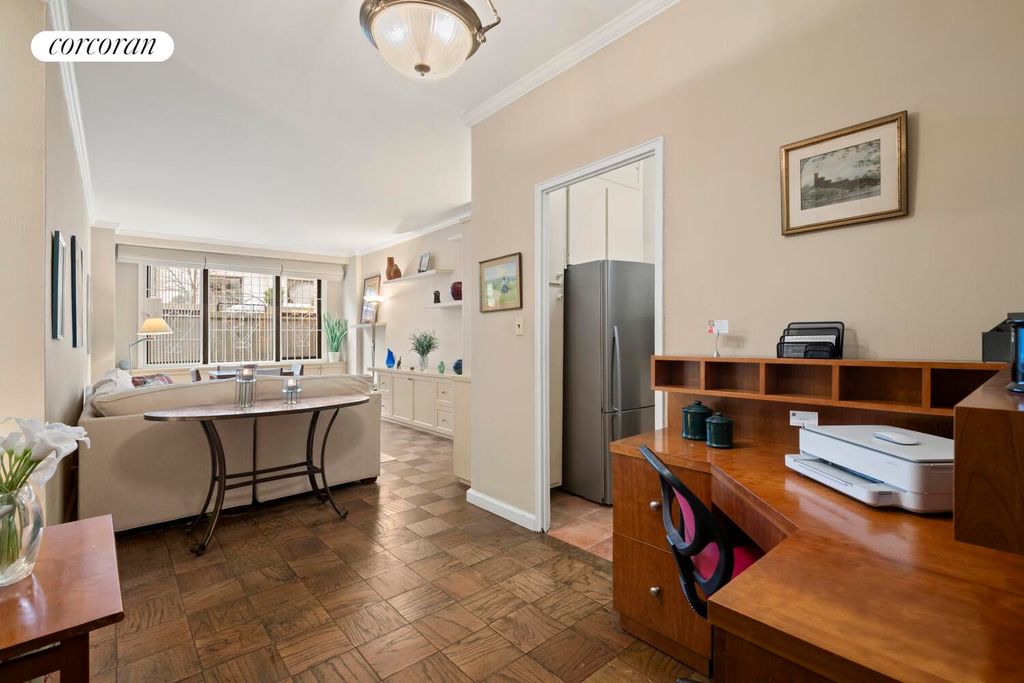 130 E 18th St Apt 1S, New York City, NY 10003