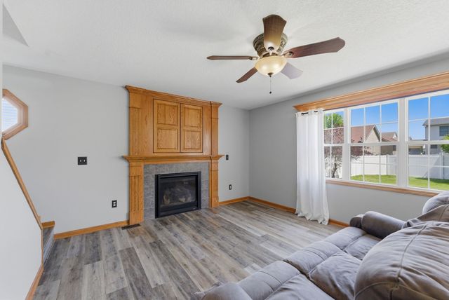 613 Conor Court, Blue Grass, IA 52726