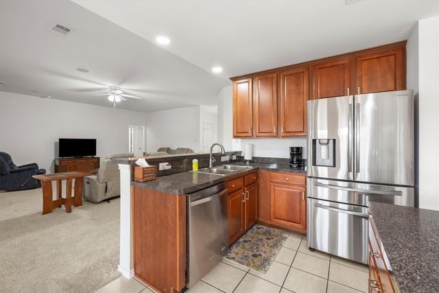 5712 Creekway Drive, Denton, TX 76226