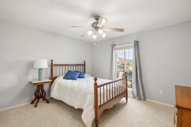 5712 Creekway Drive, Denton, TX 76226