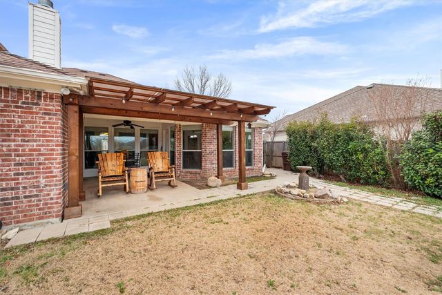 5712 Creekway Drive, Denton, TX 76226