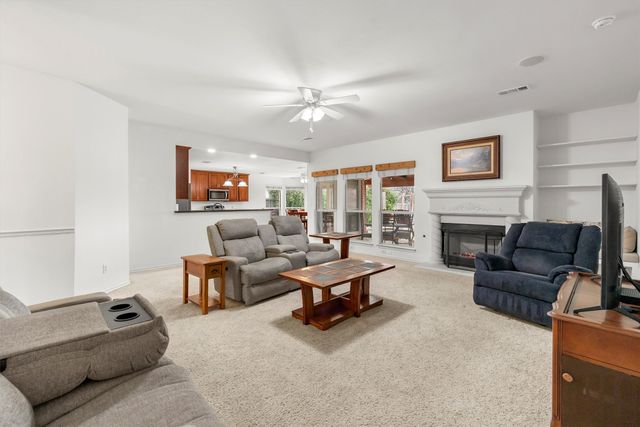 5712 Creekway Drive, Denton, TX 76226