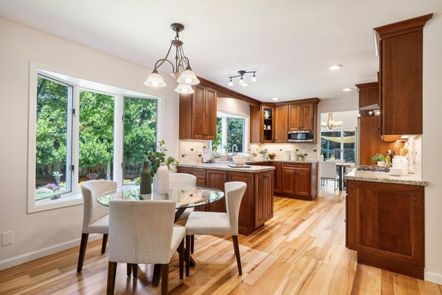 174 Preston Drive, Mountain View, CA 94040