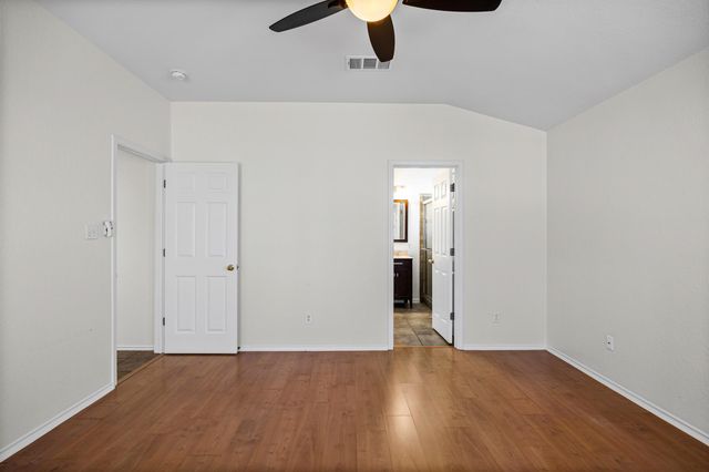 4420 Destinys Gate DR, Austin, TX 78727