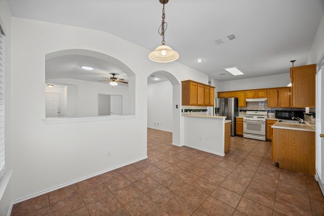 4420 Destinys Gate DR, Austin, TX 78727