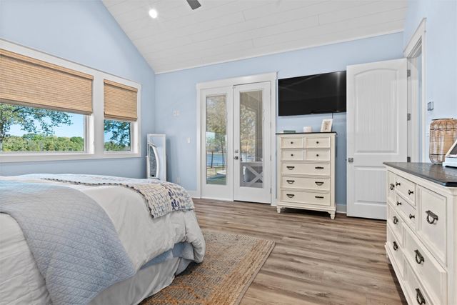 1121 The Shores Drive, Corsicana, TX 75109