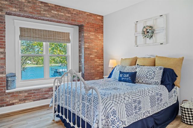 1121 The Shores Drive, Corsicana, TX 75109