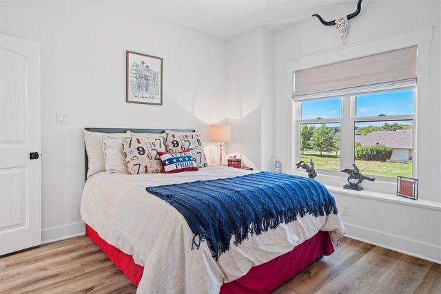 1121 The Shores Drive, Corsicana, TX 75109