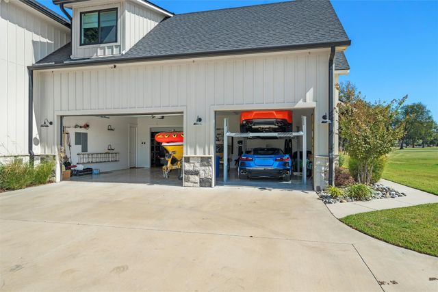 1121 The Shores Drive, Corsicana, TX 75109