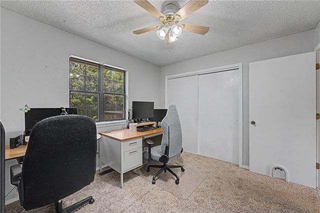 8 Dillow Lane, Bella Vista, AR 72714
