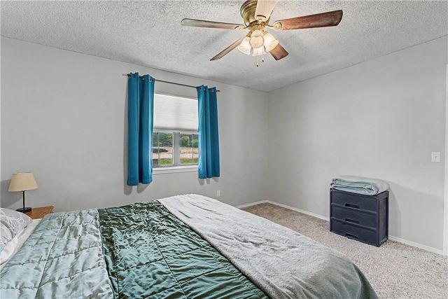 8 Dillow Lane, Bella Vista, AR 72714