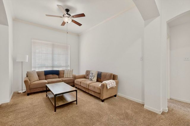 5608 Hidden Pine Lane, Mckinney, TX 75070