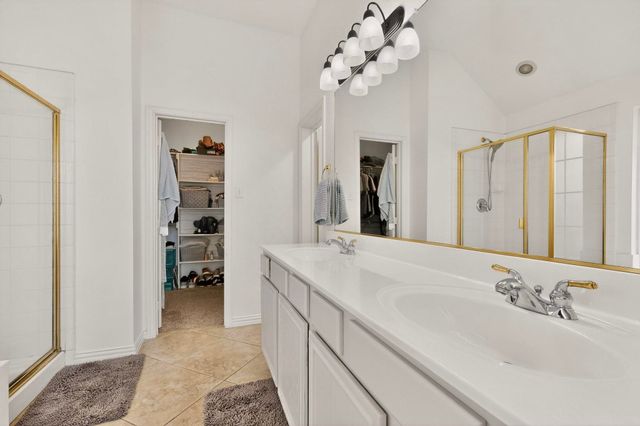 5608 Hidden Pine Lane, Mckinney, TX 75070