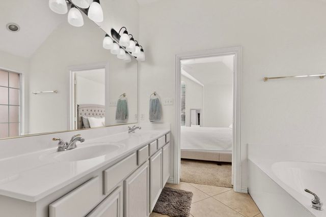 5608 Hidden Pine Lane, Mckinney, TX 75070