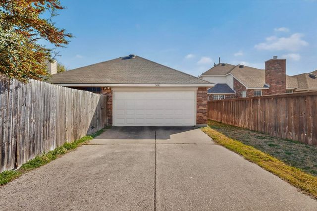 5608 Hidden Pine Lane, Mckinney, TX 75070