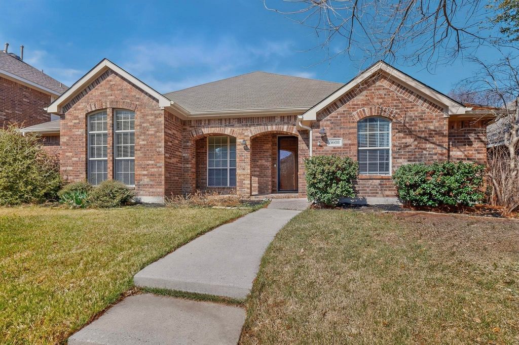 5608 Hidden Pine Lane, Mckinney, TX 75070