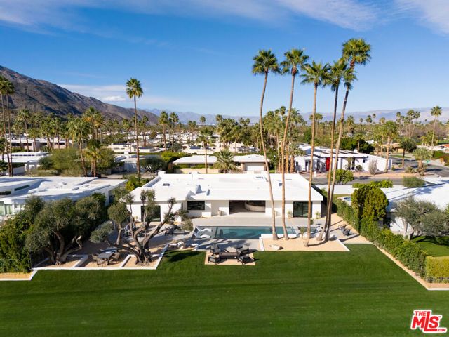 483 E Santiago Way, Palm Springs, CA 92264