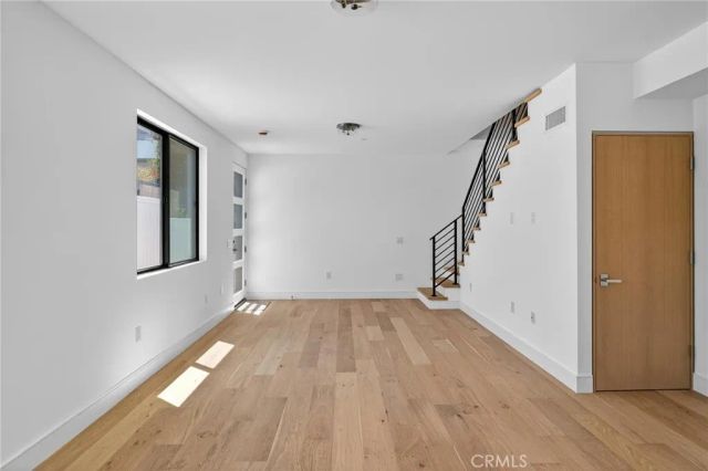 1011 S Prospect Avenue, Redondo Beach, CA 90277