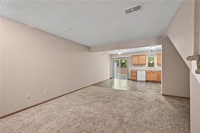 210 Pointe Lane, Raymore, MO 64083