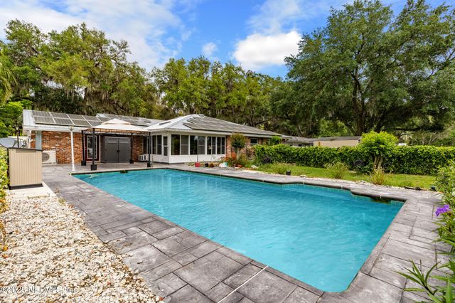 49 SE NELSONS POINT Road, Keystone Heights, FL 32656