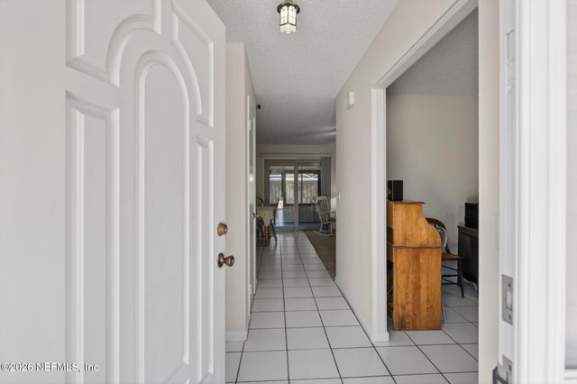 1411 FOREST Lane, St. Johns, FL 32259