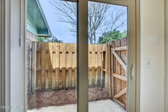1411 FOREST Lane, St. Johns, FL 32259