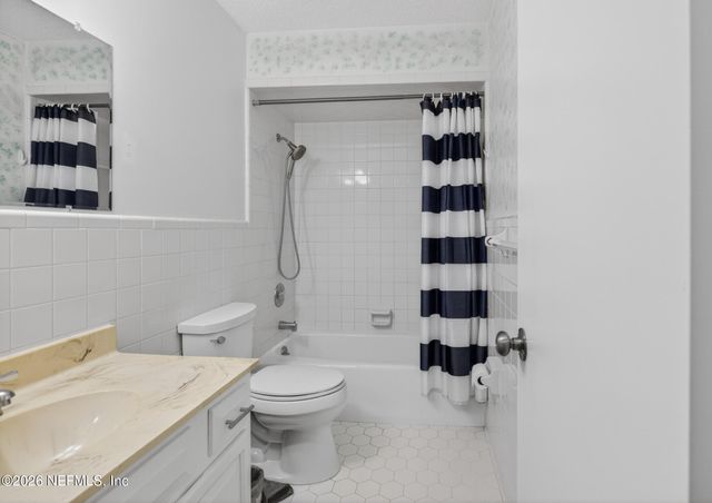 1411 FOREST Lane, St. Johns, FL 32259
