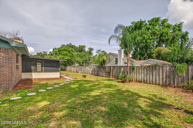 1411 FOREST Lane, St. Johns, FL 32259
