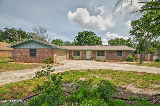 1411 FOREST Lane, St. Johns, FL 32259