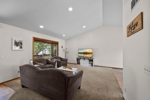 920 W State Street, Belle Plaine, MN 56011