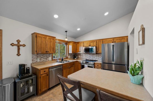 920 W State Street, Belle Plaine, MN 56011