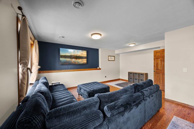 920 W State Street, Belle Plaine, MN 56011