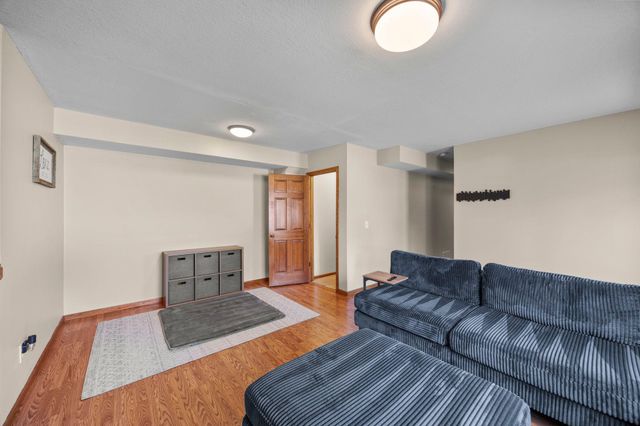 920 W State Street, Belle Plaine, MN 56011