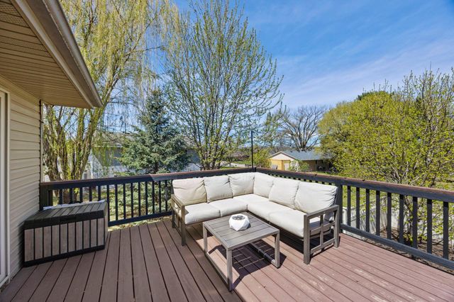 920 W State Street, Belle Plaine, MN 56011