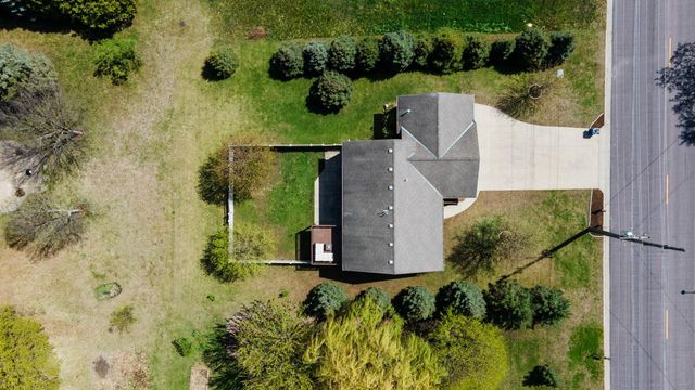 920 W State Street, Belle Plaine, MN 56011