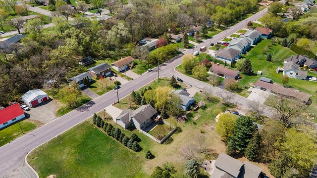 920 W State Street, Belle Plaine, MN 56011