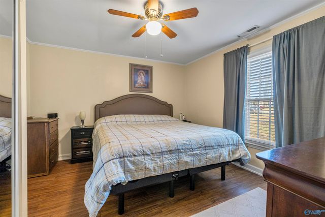 3015 6th Avenue SW, Huntsville, AL 35805