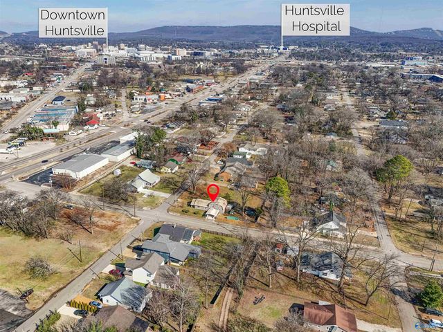 3015 6th Avenue SW, Huntsville, AL 35805