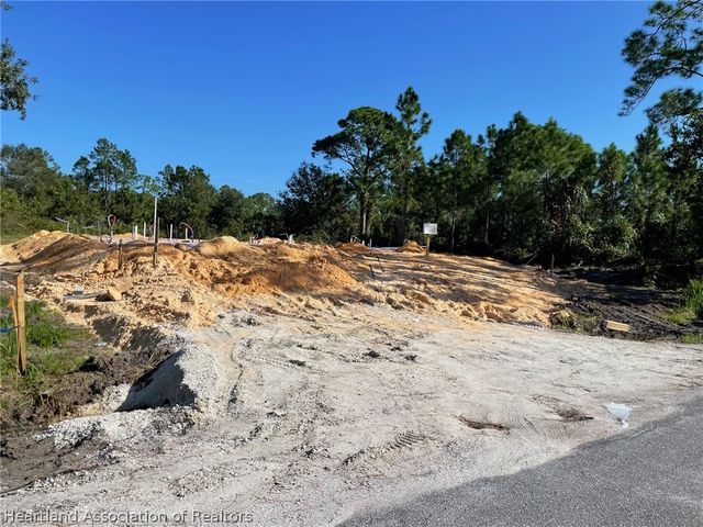 8030 N SUN LAKES Boulevard, Sebring, FL 33872