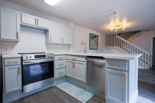 10923 Chandler Drive, Cooper City, FL 33026