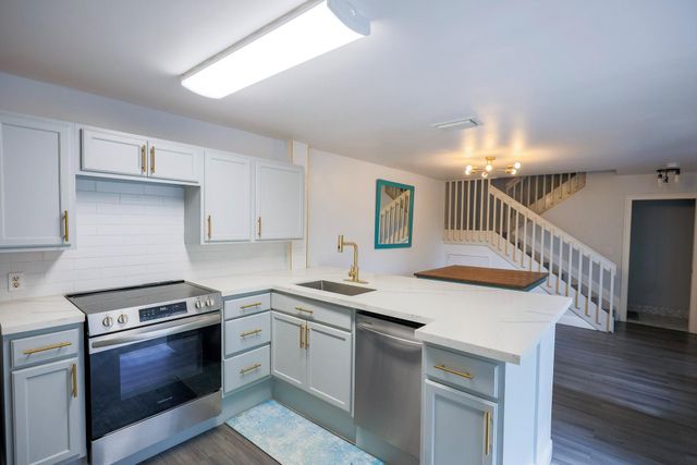 10923 Chandler Drive, Cooper City, FL 33026