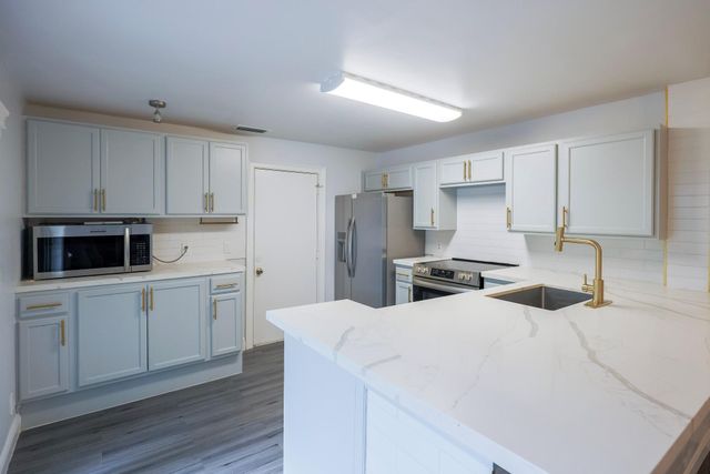 10923 Chandler Drive, Cooper City, FL 33026