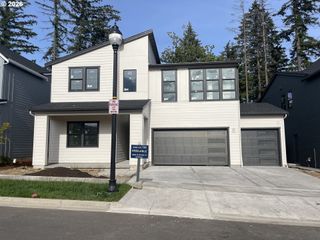 4826 N ADAMS St 110, Camas, WA 98607
