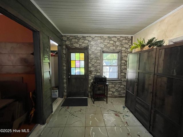 3525 Wilshire Boulevard, Wilmington, NC 28403