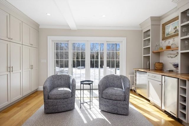 1 Squirrel Hill Lane, Hingham, MA 02043