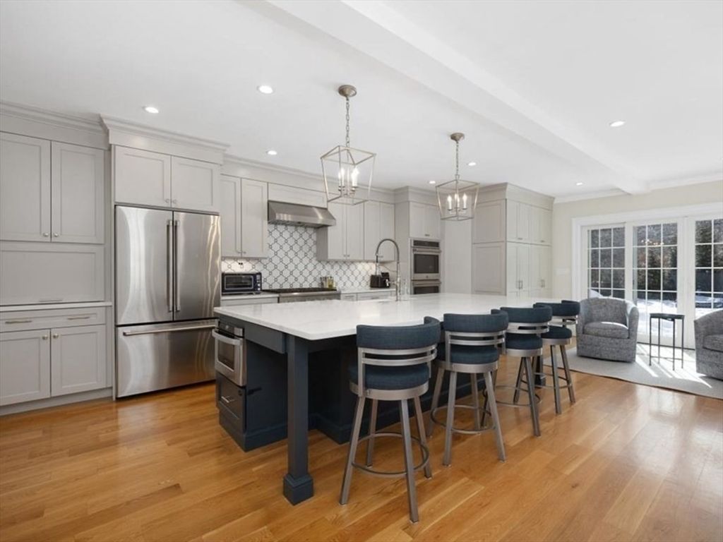 1 Squirrel Hill Lane, Hingham, MA 02043