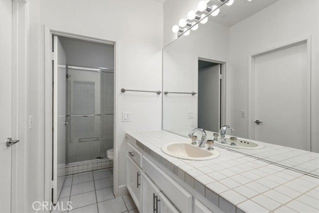 77 Lake Shore Drive, Rancho Mirage, CA 92270