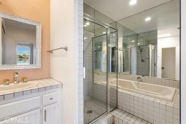 77 Lake Shore Drive, Rancho Mirage, CA 92270